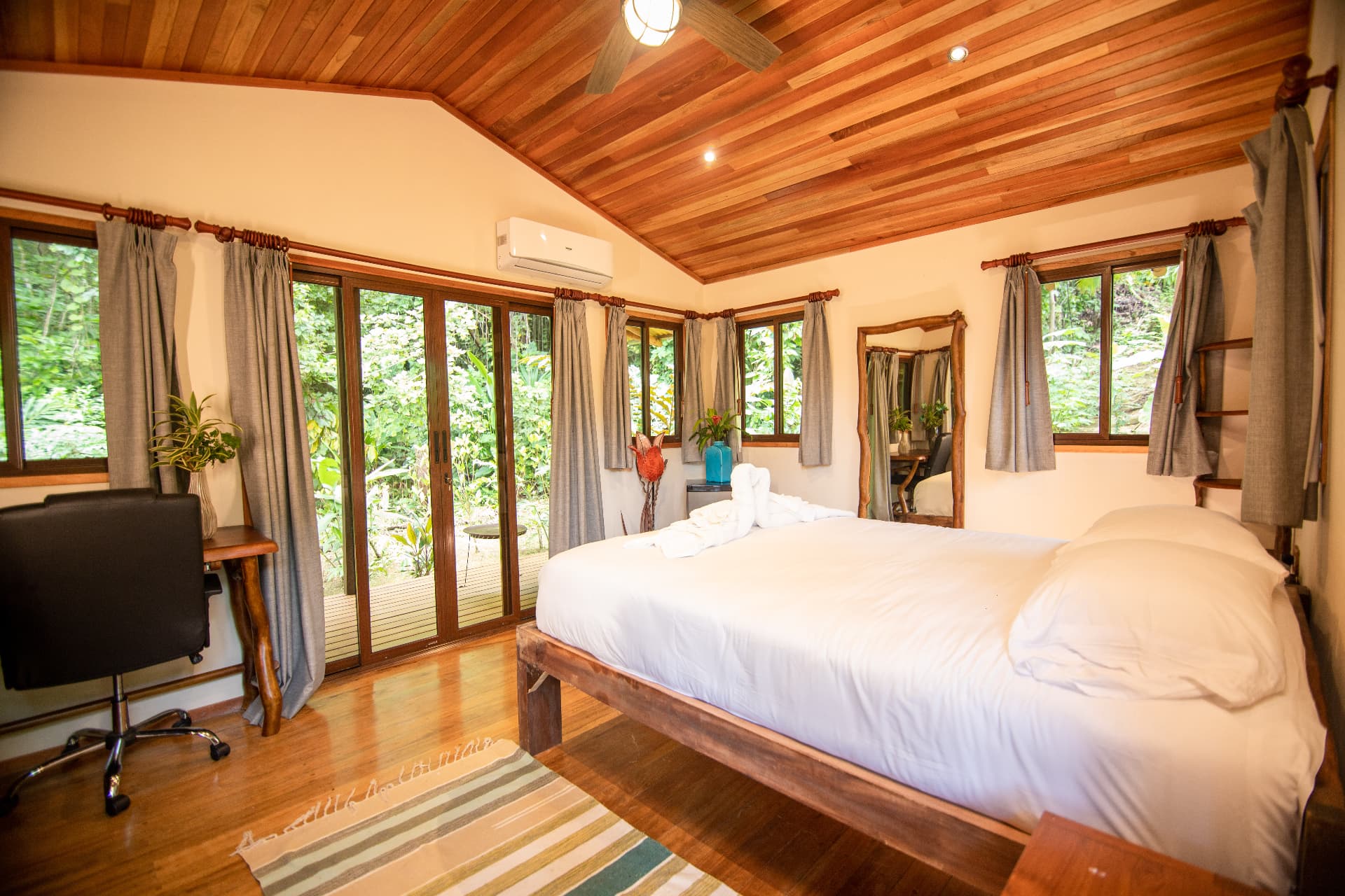 Cabina at Selva Armonia
