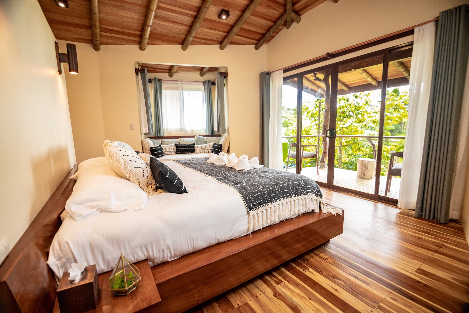 Bungalow Suite 1 + 2 at Selva Armonia