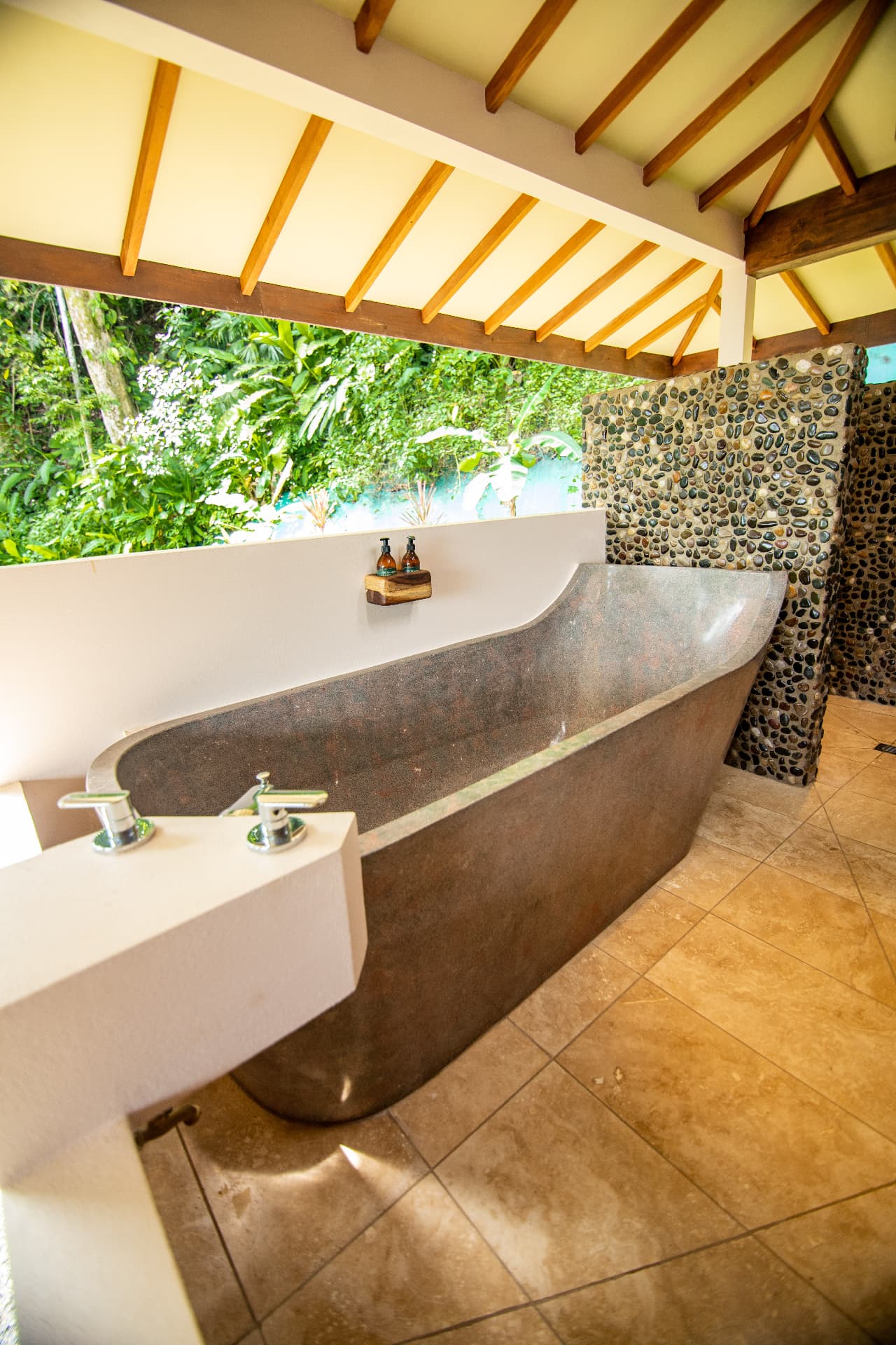 Deluxe Bali Villa — Top Floor detail